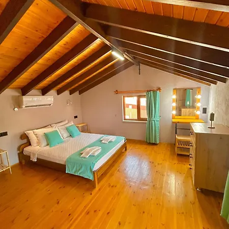 Vilă Ihtiyarsoeguet *