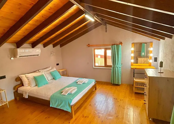 Ihtiyarsoeguet ヴィラ マルマリス