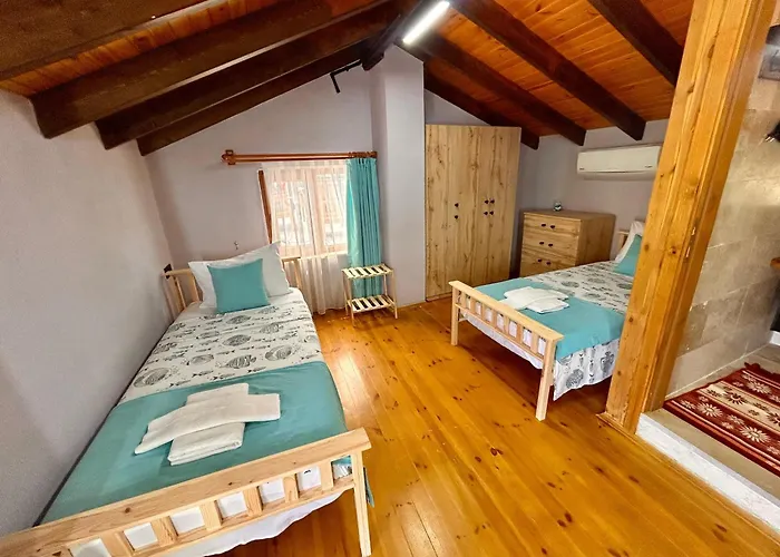 Ihtiyarsoeguet Villa Marmaris