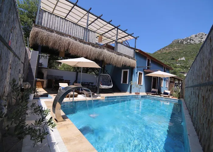 Ihtiyarsoeguet Villa Marmaris